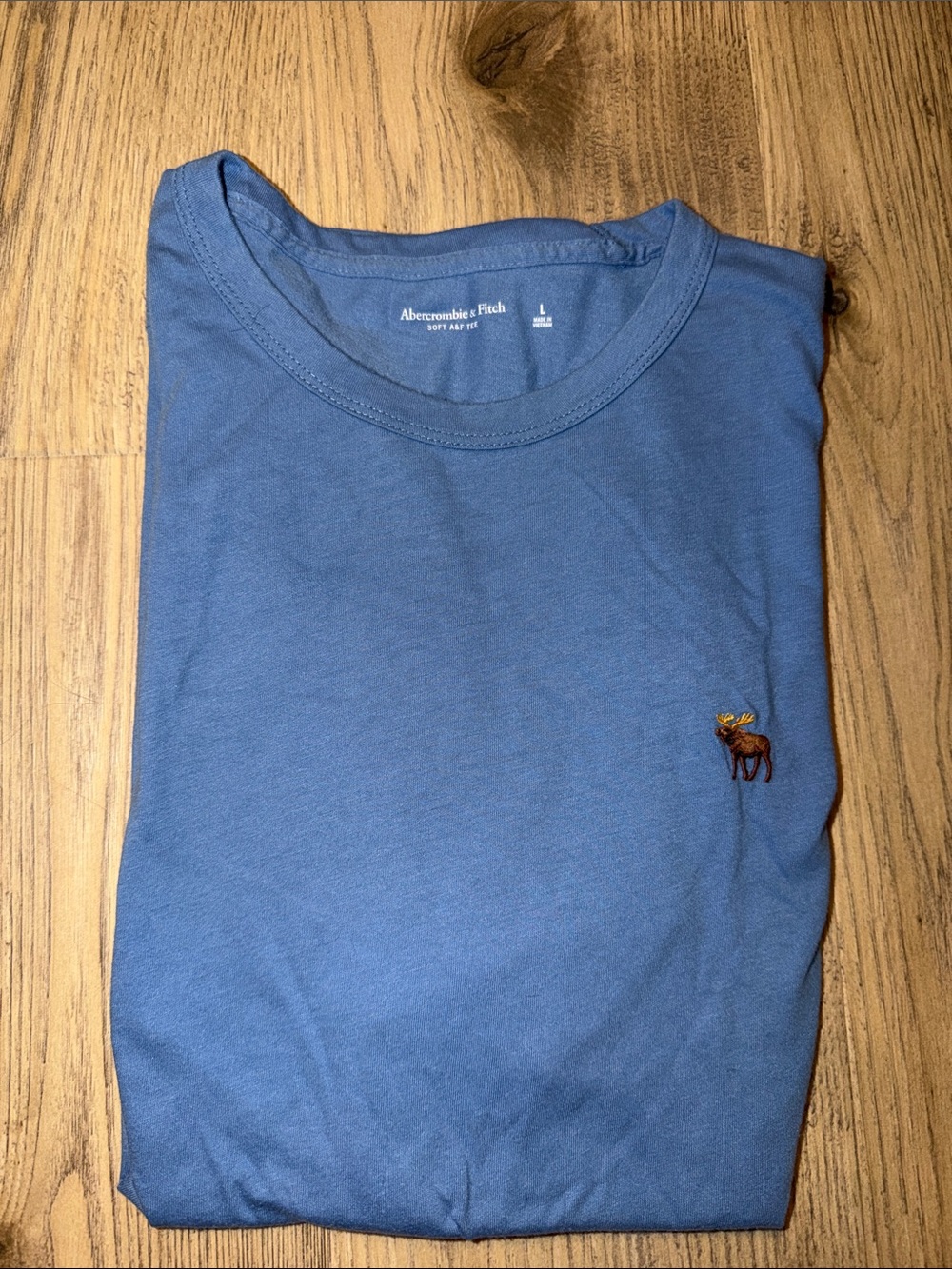 Abercrombie & Fitch Blue Short Sleeve Crewneck Tee with Moose Embroidery